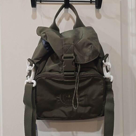 Adidas Originals Micro 3.0 Mini Backpack- Oluve Strata Green - Picture 6 of 9